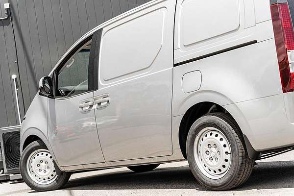 2025 Hyundai STARIA LOAD US4.V3