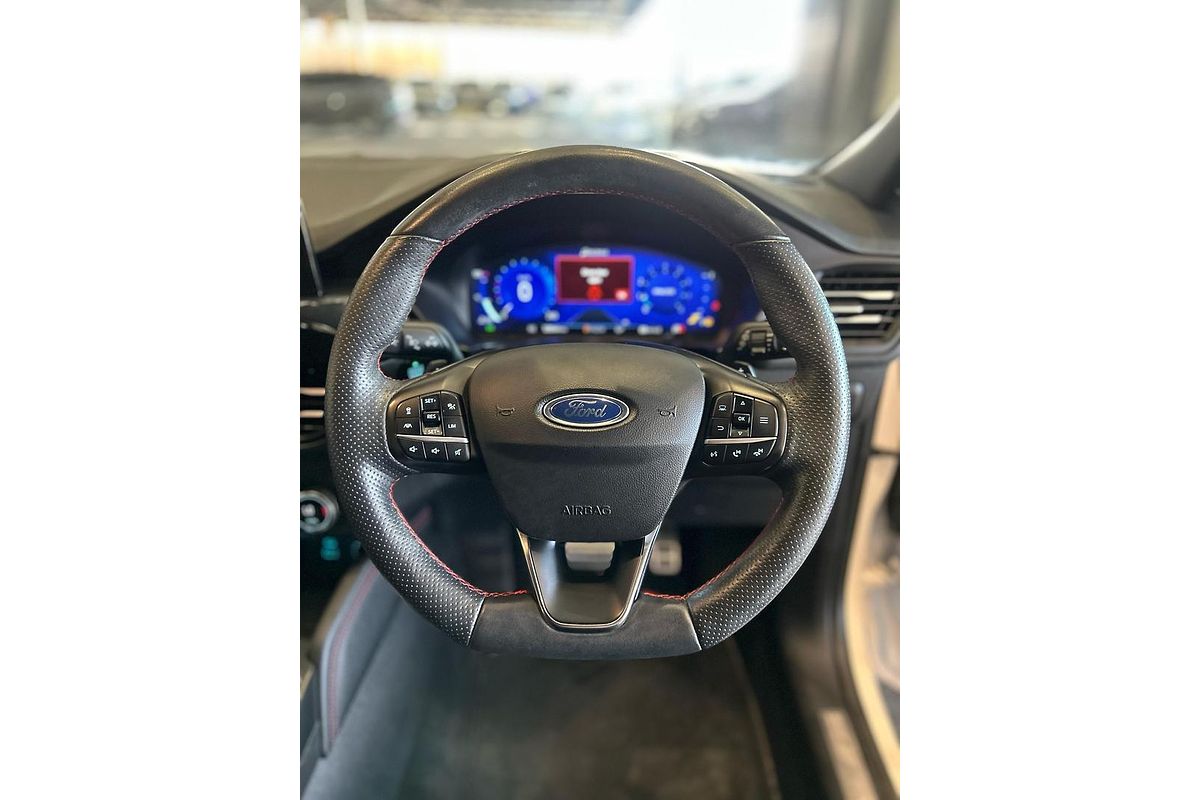 2020 Ford Escape ST-Line ZH