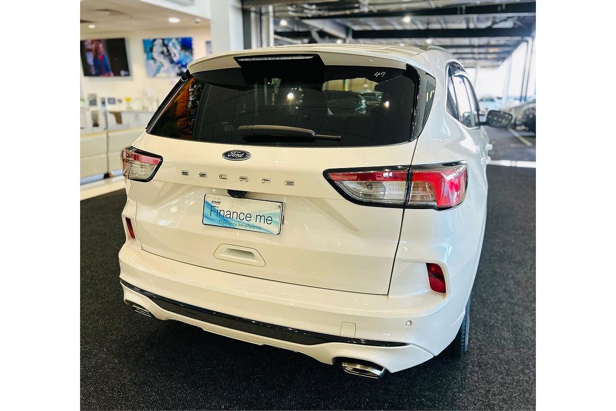 2020 Ford Escape ST-Line ZH