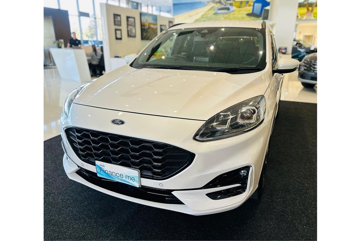 2020 Ford Escape ST-Line ZH