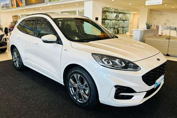 2020 Ford Escape ST-Line ZH