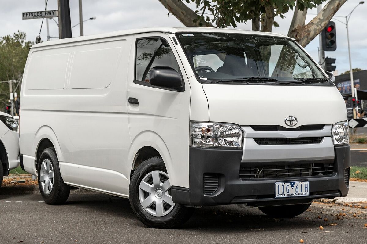 2016 Toyota HiAce LWB TRH201R MY16