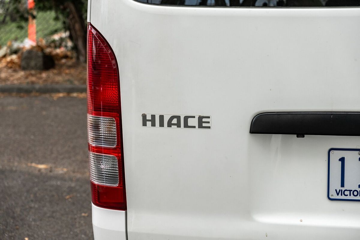 2016 Toyota HiAce LWB TRH201R MY16