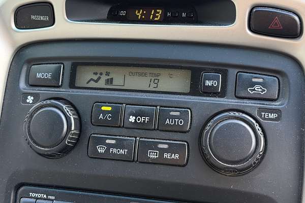 2005 Toyota Kluger CVX MCU28R