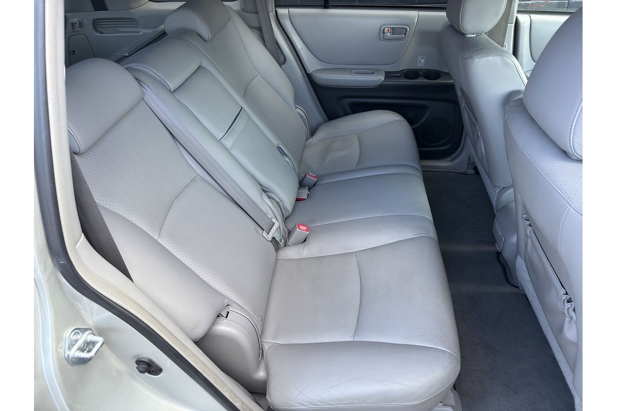 2005 Toyota Kluger CVX MCU28R