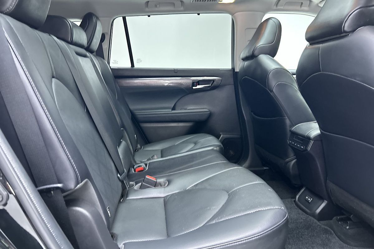 2022 Toyota Kluger Grande AXUH78R