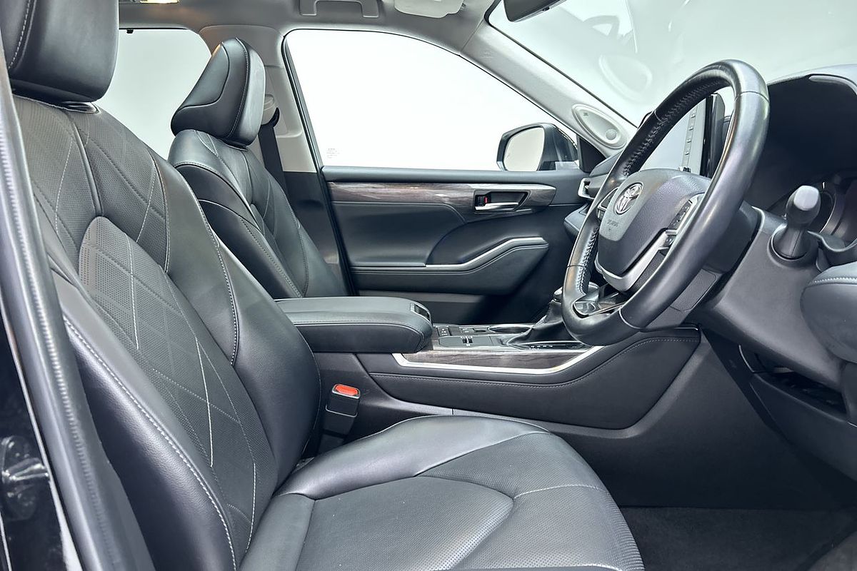 2022 Toyota Kluger Grande AXUH78R