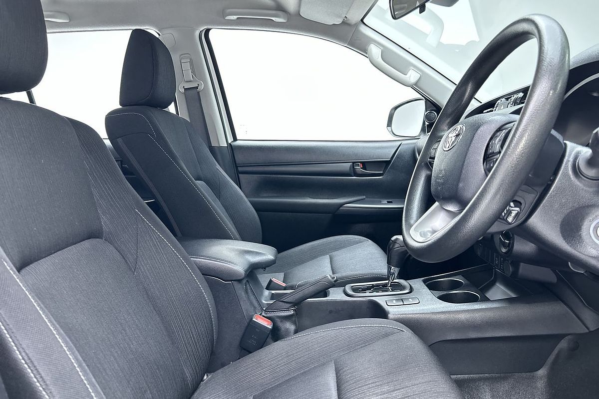 2022 Toyota Hilux SR GUN126R 4X4