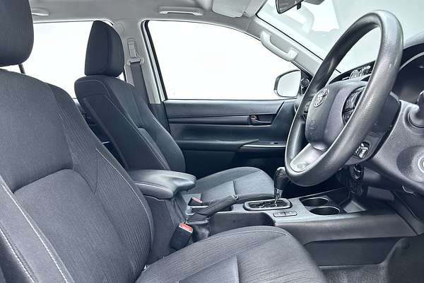2022 Toyota Hilux SR GUN126R 4X4