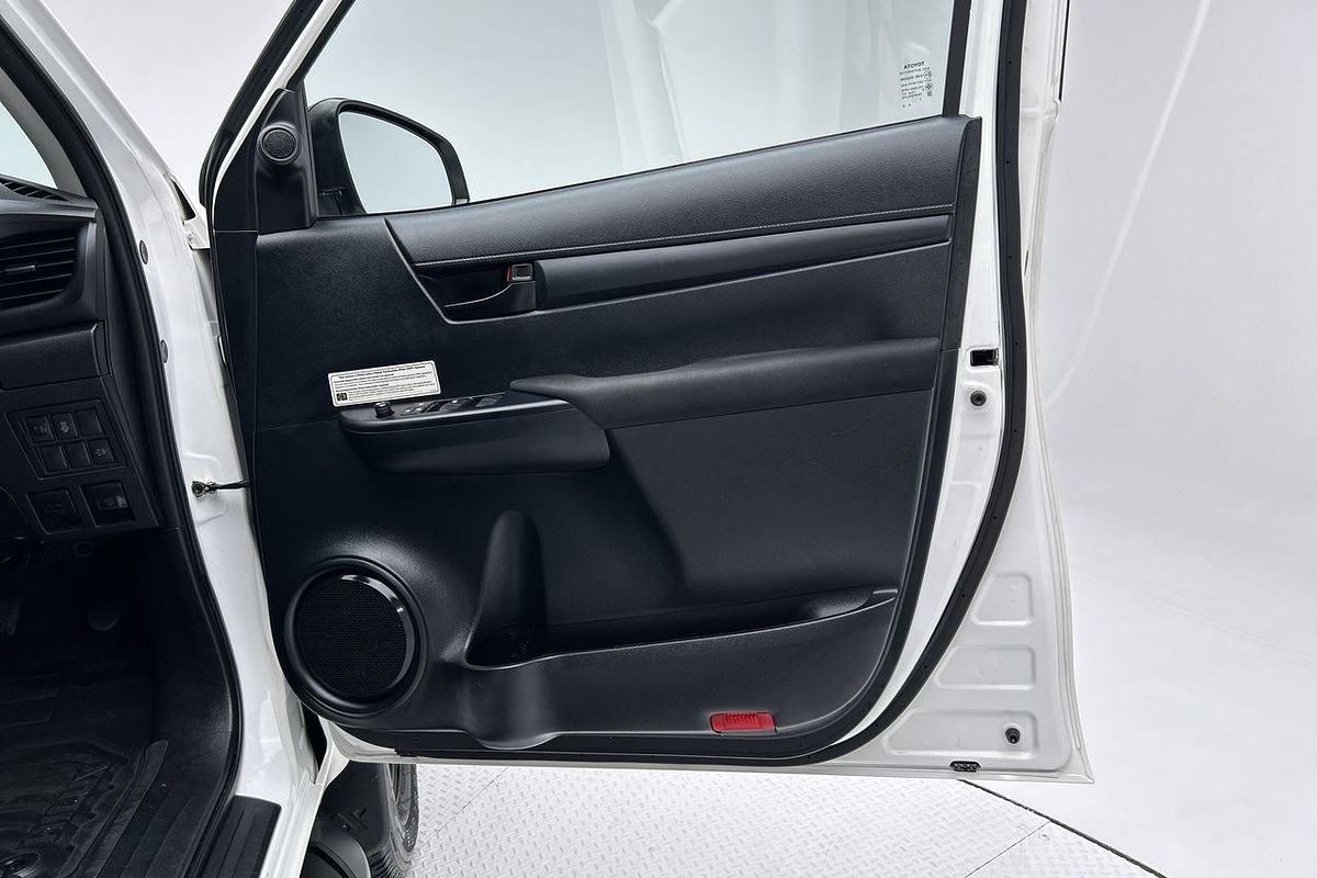 2022 Toyota Hilux SR GUN126R 4X4