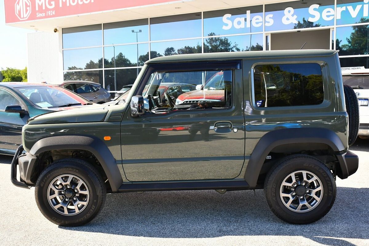 2023 Suzuki Jimny GLX GJ