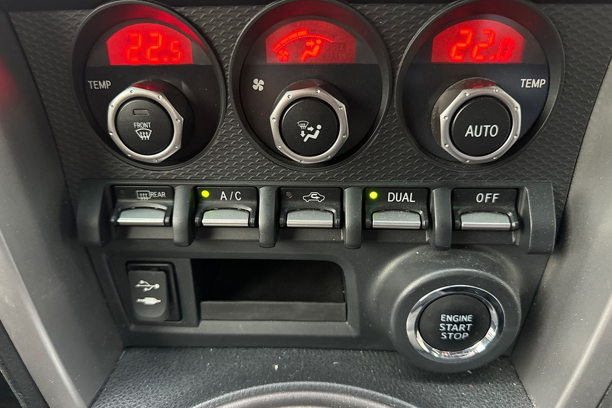 2015 Toyota 86 GT ZN6