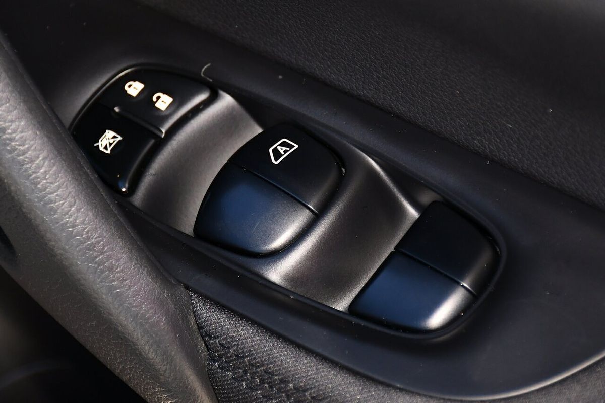 2017 Nissan QASHQAI ST J11 Series 2