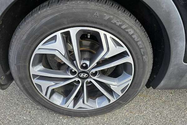 2016 Hyundai Santa Fe Highlander DM3 Series II