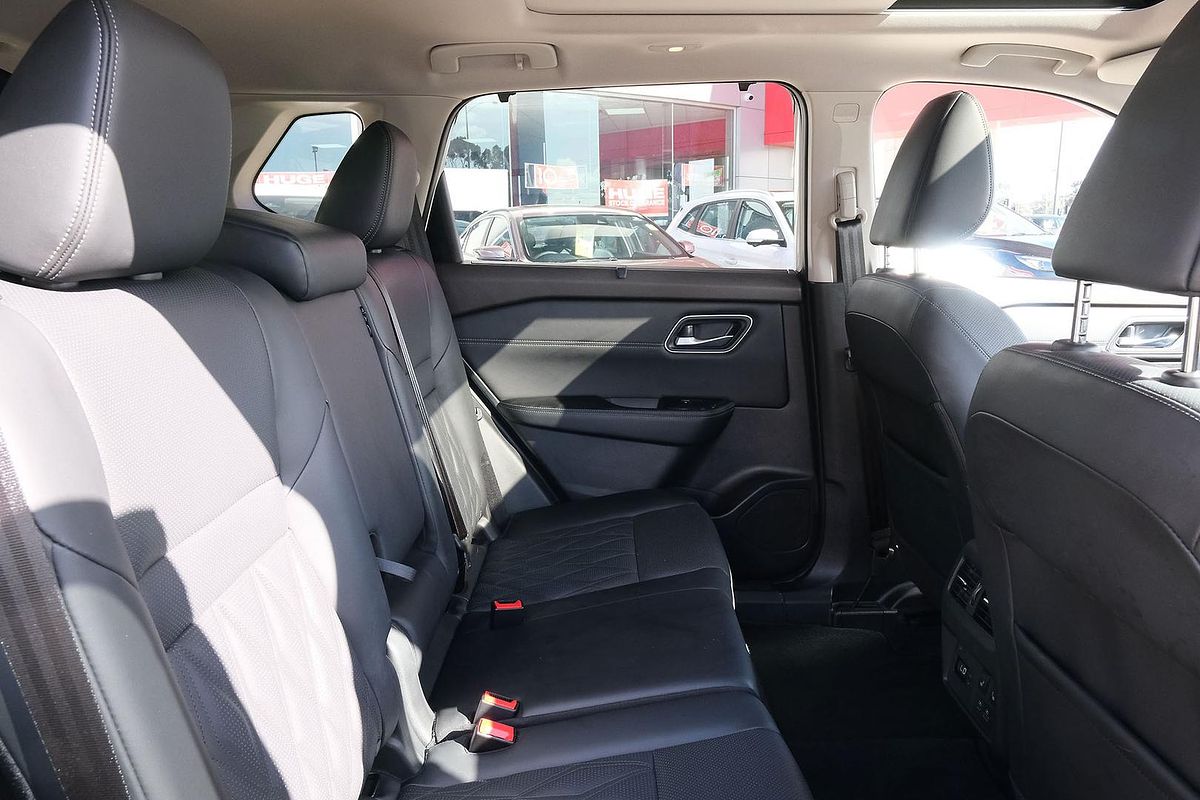 2024 Nissan X-TRAIL Ti-L T33