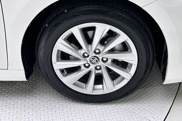 2022 Toyota Camry Ascent AXVH70R
