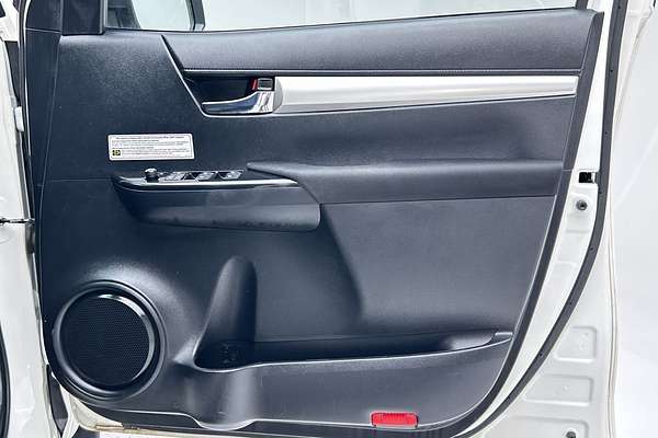 2021 Toyota Hilux SR5 GUN126R 4X4