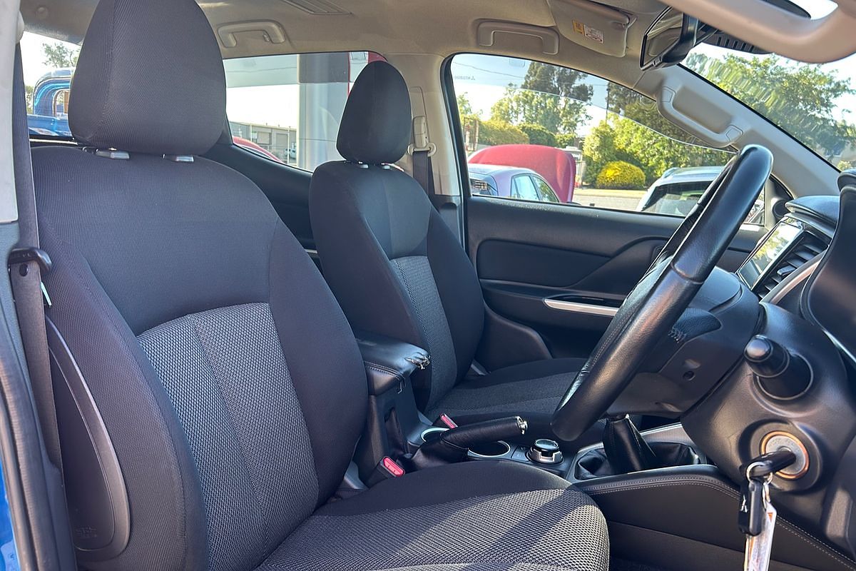 2019 Mitsubishi Triton GLS MR 4X4