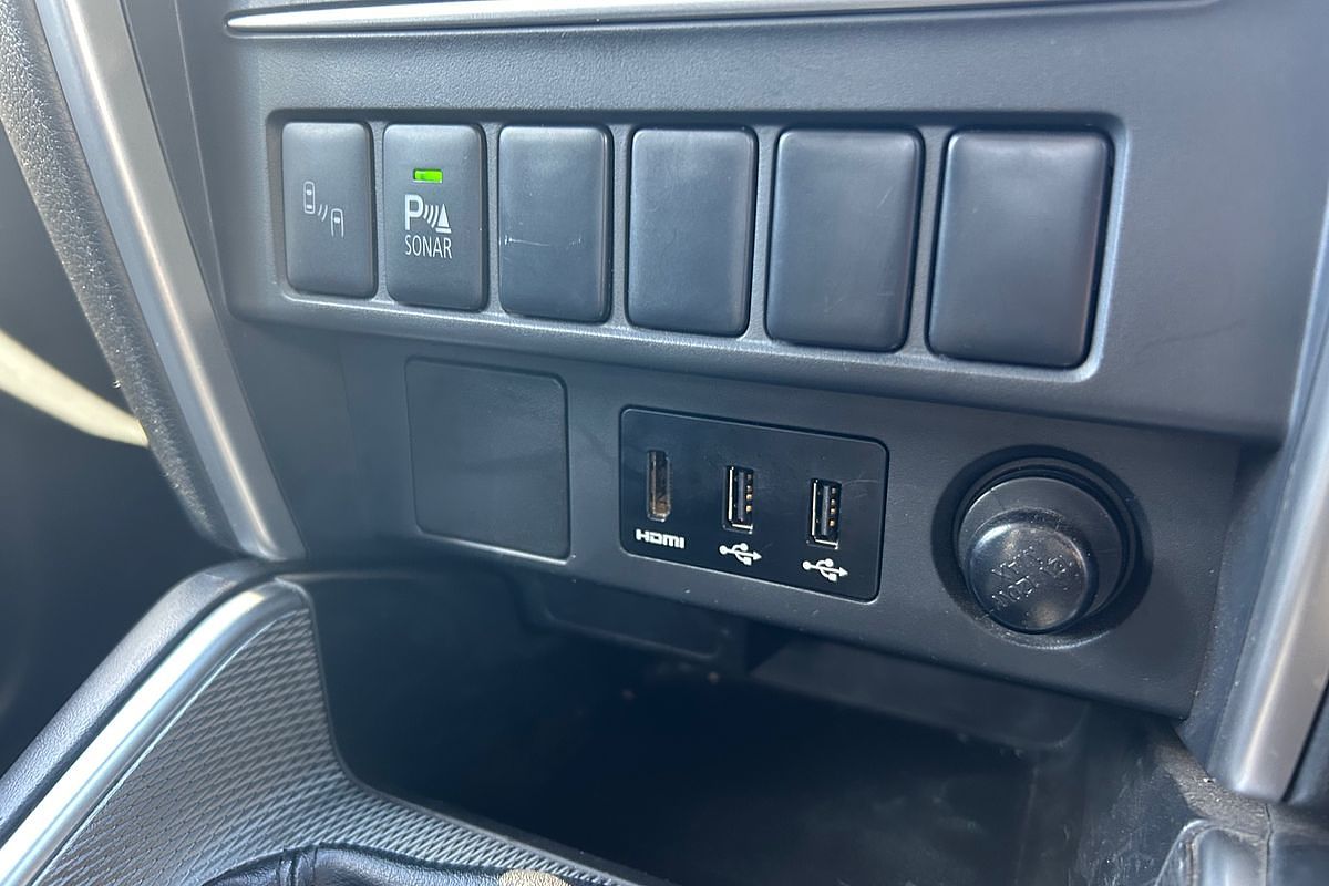 2019 Mitsubishi Triton GLS MR 4X4