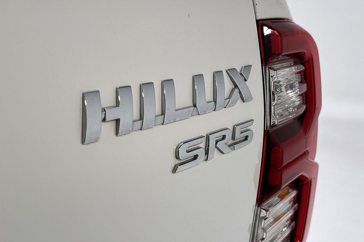 2021 Toyota Hilux SR5 GUN126R 4X4