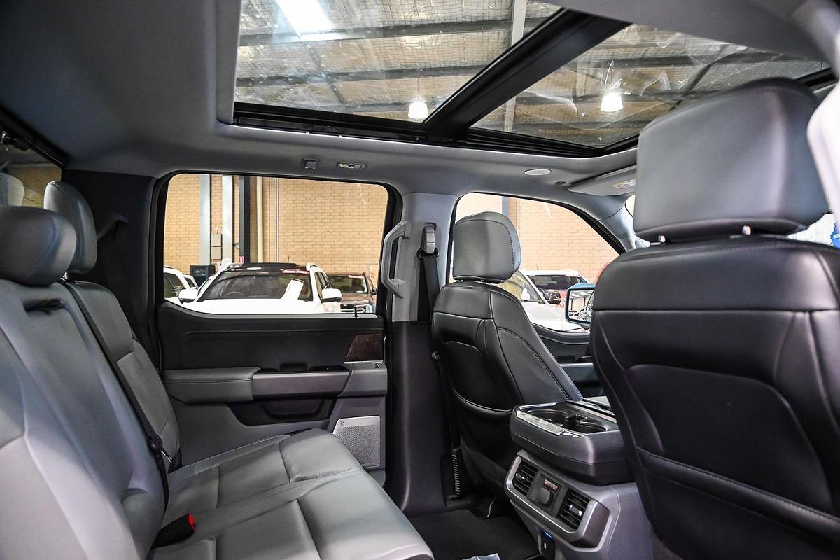 2024 Ford F-150 Lariat 4X4 SWB