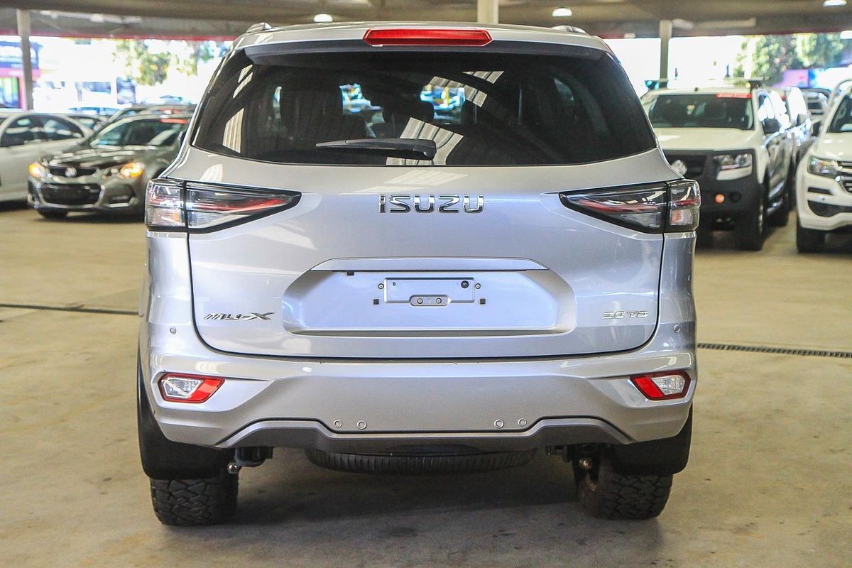 2023 Isuzu MU-X LS-T
