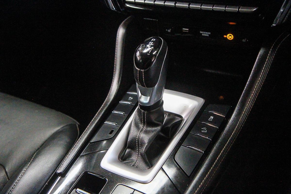 2023 Isuzu MU-X LS-T