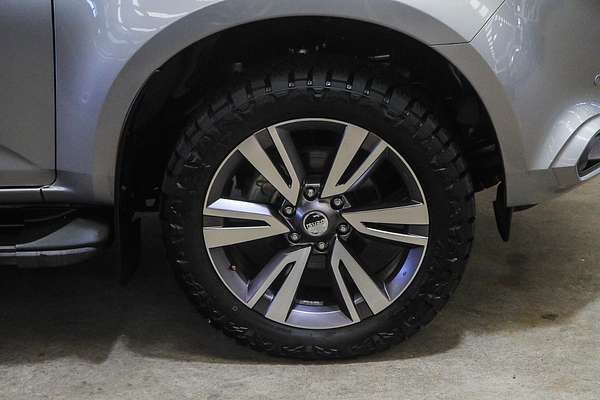 2023 Isuzu MU-X LS-T