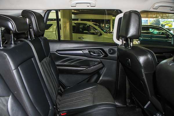 2023 Isuzu MU-X LS-T