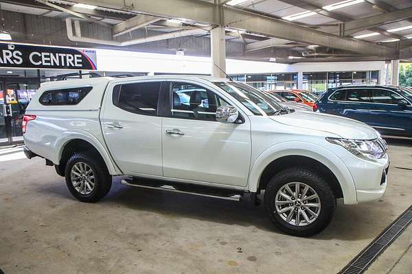 2015 Mitsubishi Triton Exceed MQ 4X4