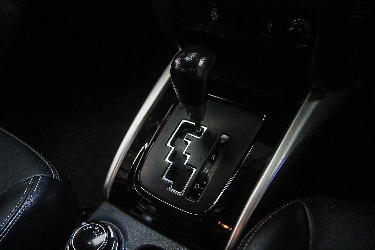 2015 Mitsubishi Triton Exceed MQ 4X4