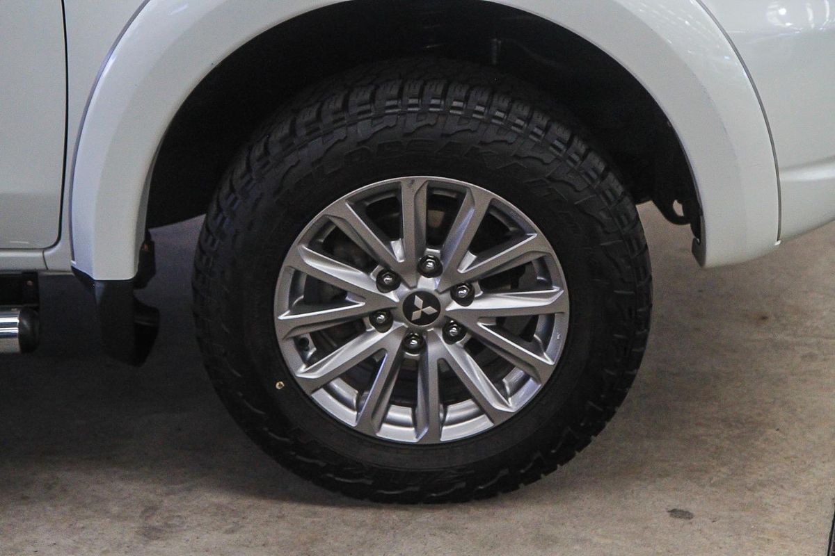 2015 Mitsubishi Triton Exceed MQ 4X4