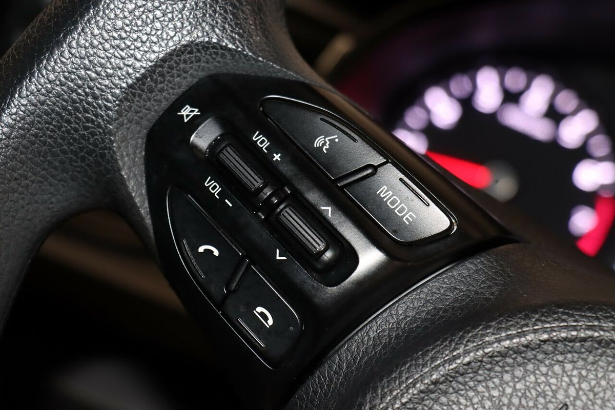 2019 Kia Rio S YB