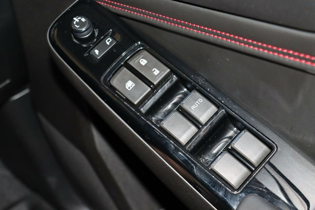2022 Isuzu D-MAX X-TERRAIN 4X4