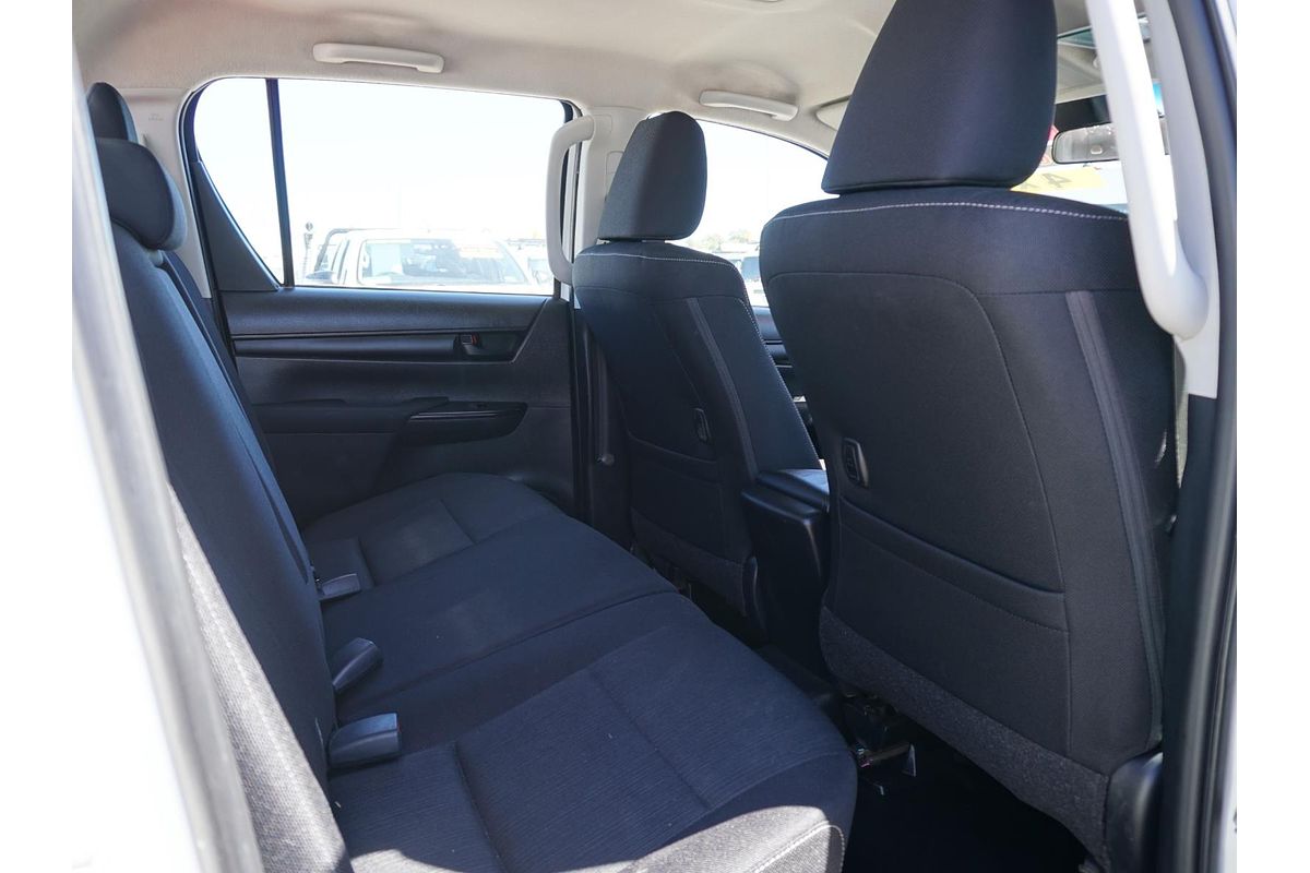 2021 Toyota Hilux SR GUN126R 4X4