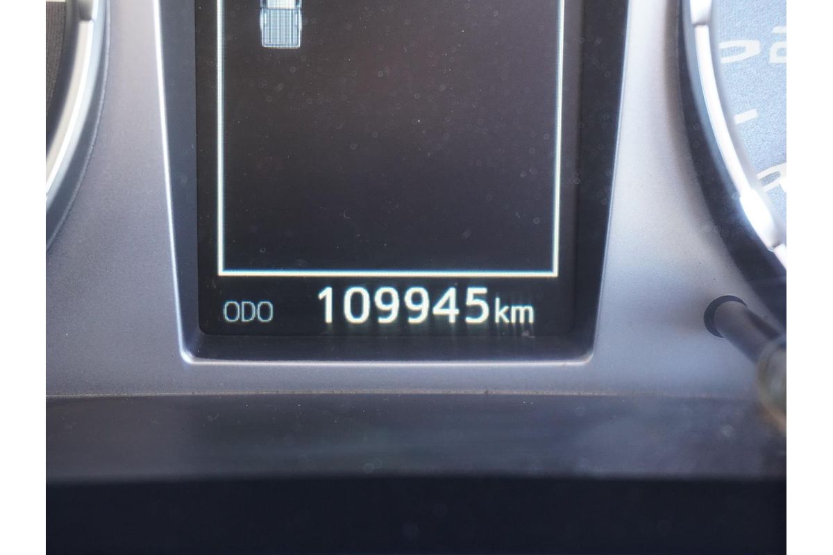 2020 Toyota Hilux SR GUN126R 4X4