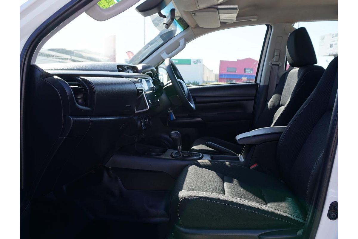 2020 Toyota Hilux SR GUN126R 4X4