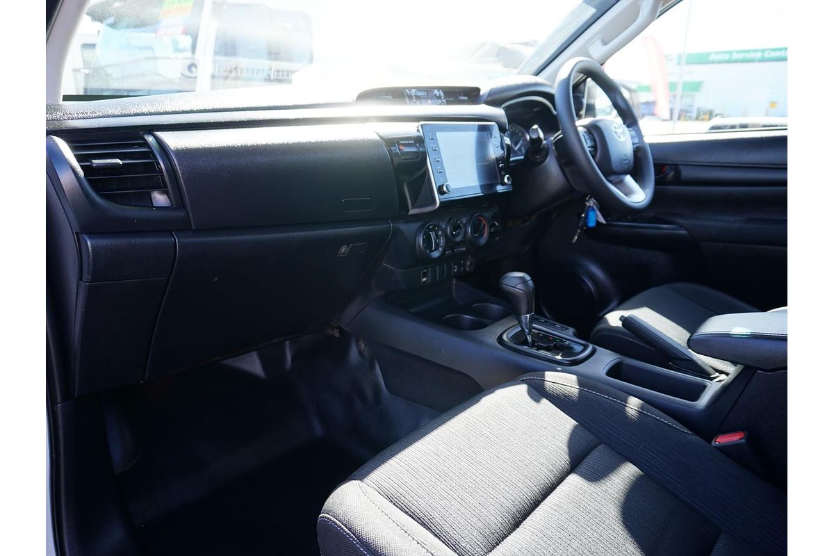 2020 Toyota Hilux SR GUN126R 4X4