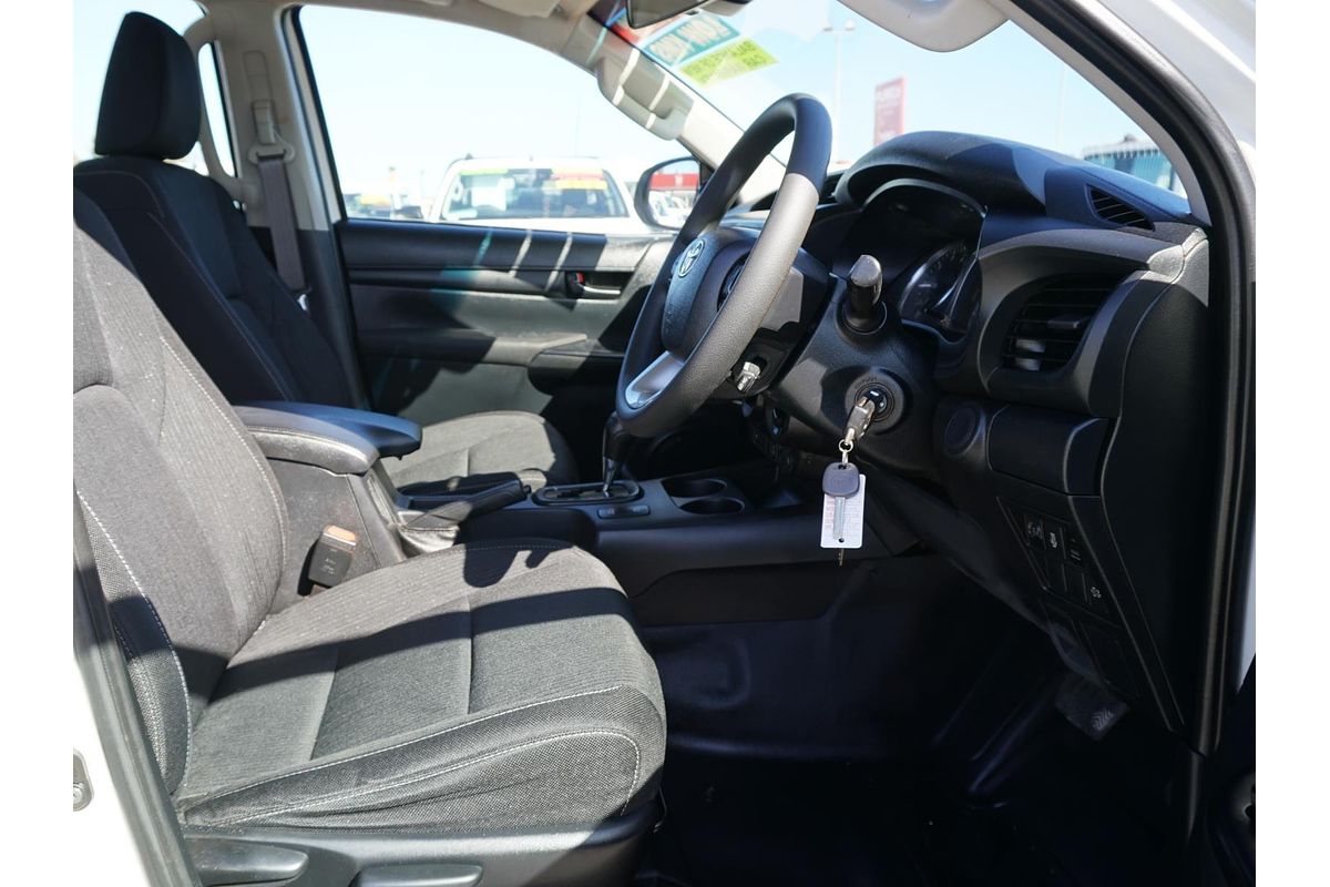 2020 Toyota Hilux SR GUN126R 4X4