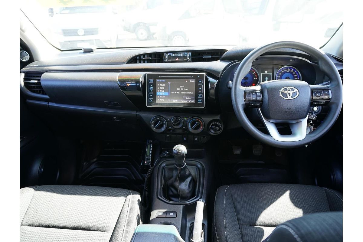 2020 Toyota Hilux SR GUN126R 4X4