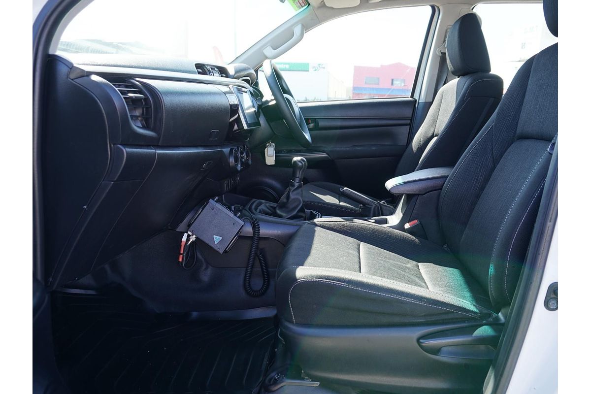 2020 Toyota Hilux SR GUN126R 4X4