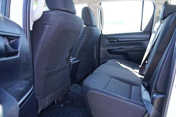 2020 Toyota Hilux SR GUN126R 4X4