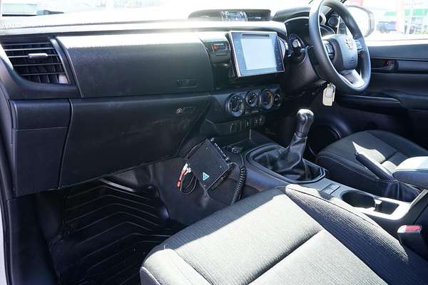 2020 Toyota Hilux SR GUN126R 4X4