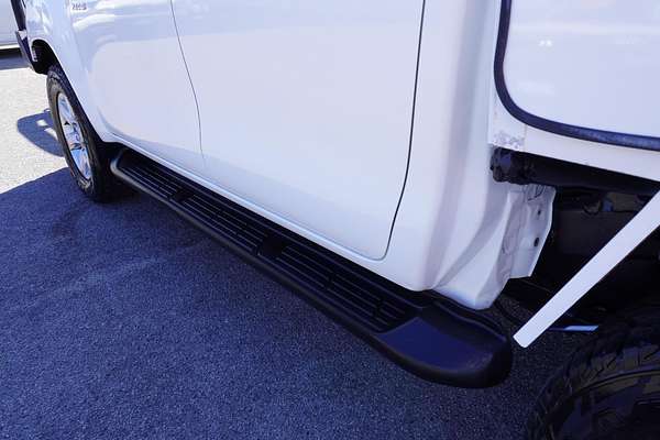 2020 Toyota Hilux SR GUN126R 4X4
