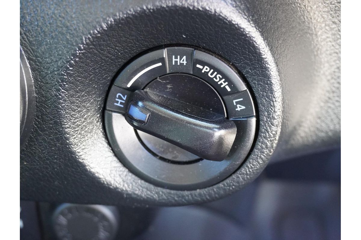 2020 Toyota Hilux SR GUN126R 4X4