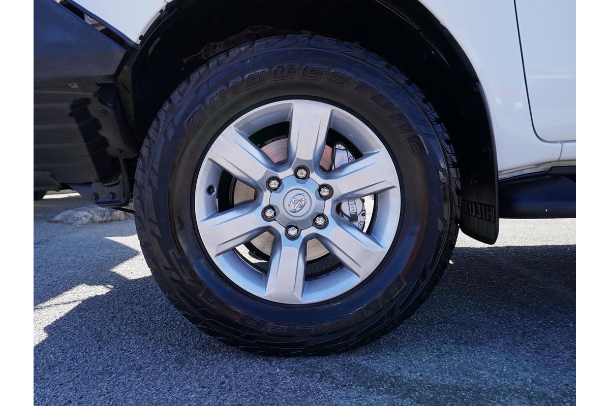 2020 Toyota Hilux SR GUN126R 4X4