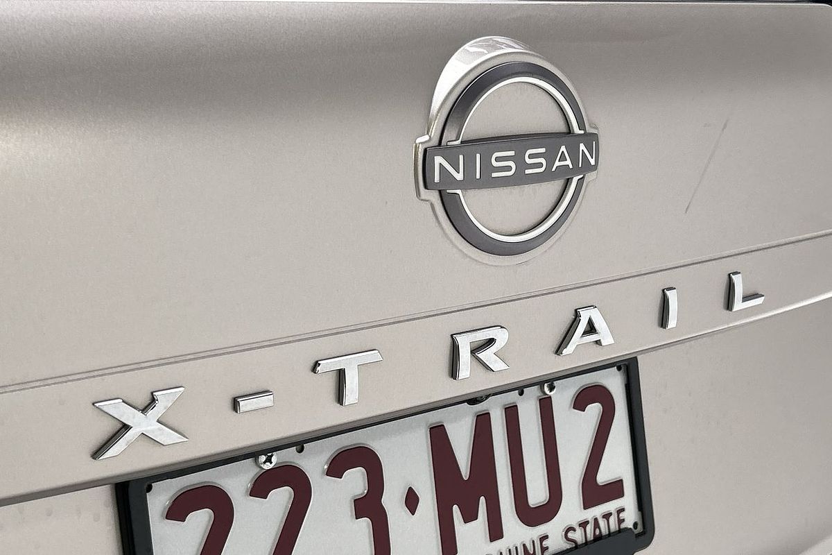 2023 Nissan X-TRAIL ST-L T33