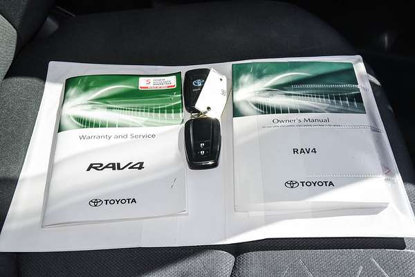 2021 Toyota RAV4 GXL AXAH54R