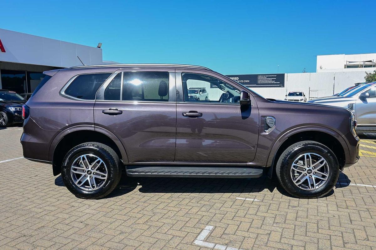 2023 Ford Everest Trend