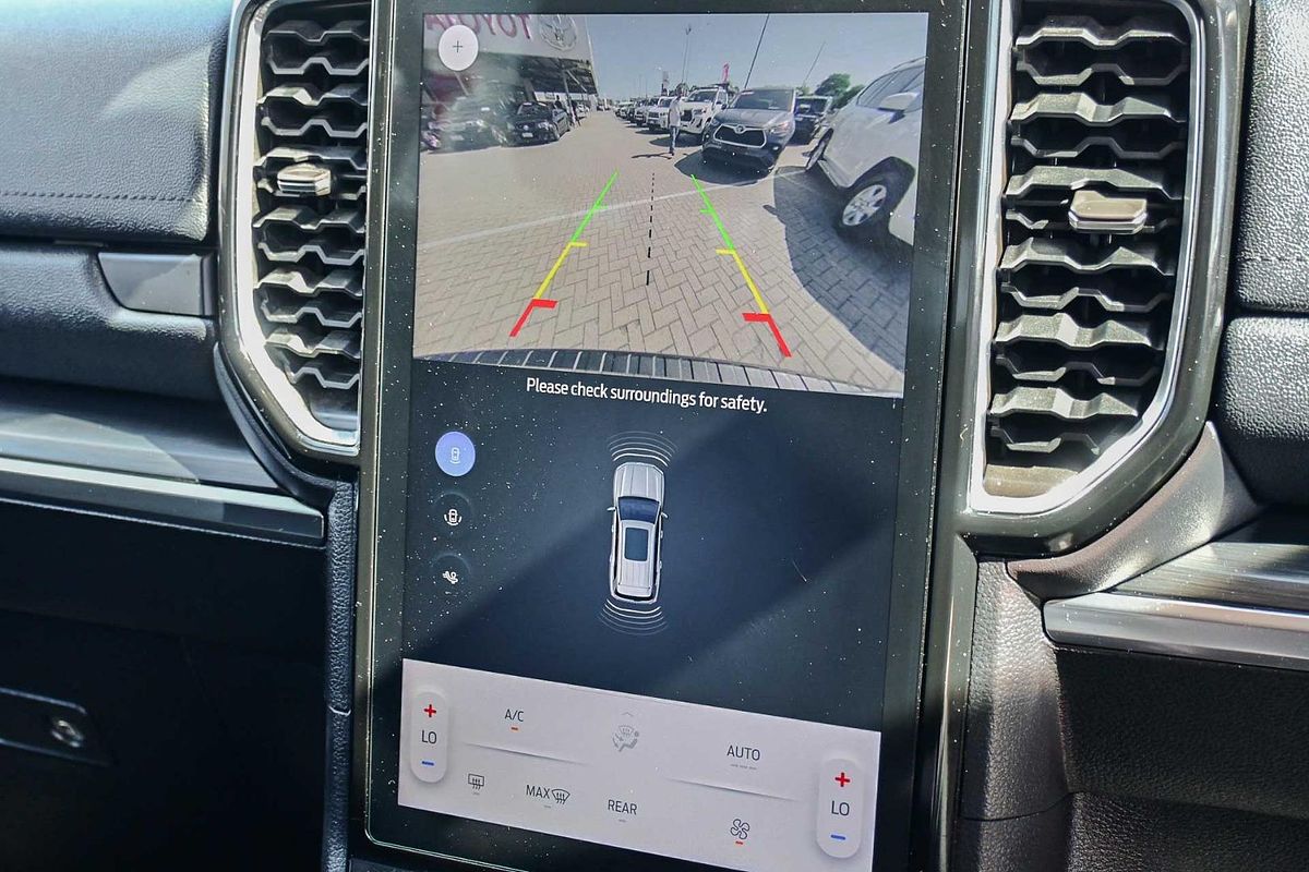 2023 Ford Everest Trend